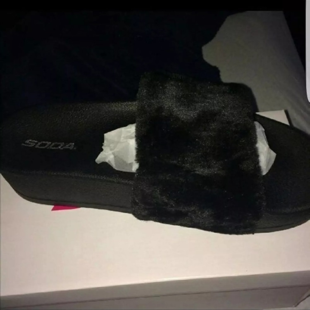 Fuzzy Platform Slides